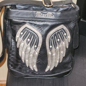 Miss me crossbody purse